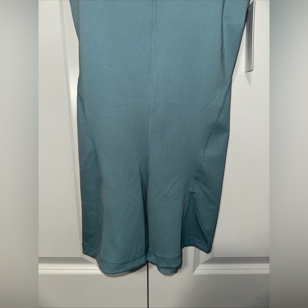 Yogalicious Lux Illusion Rib Lotus Romper NWT S 72$ Retail - Picture 3 of 4